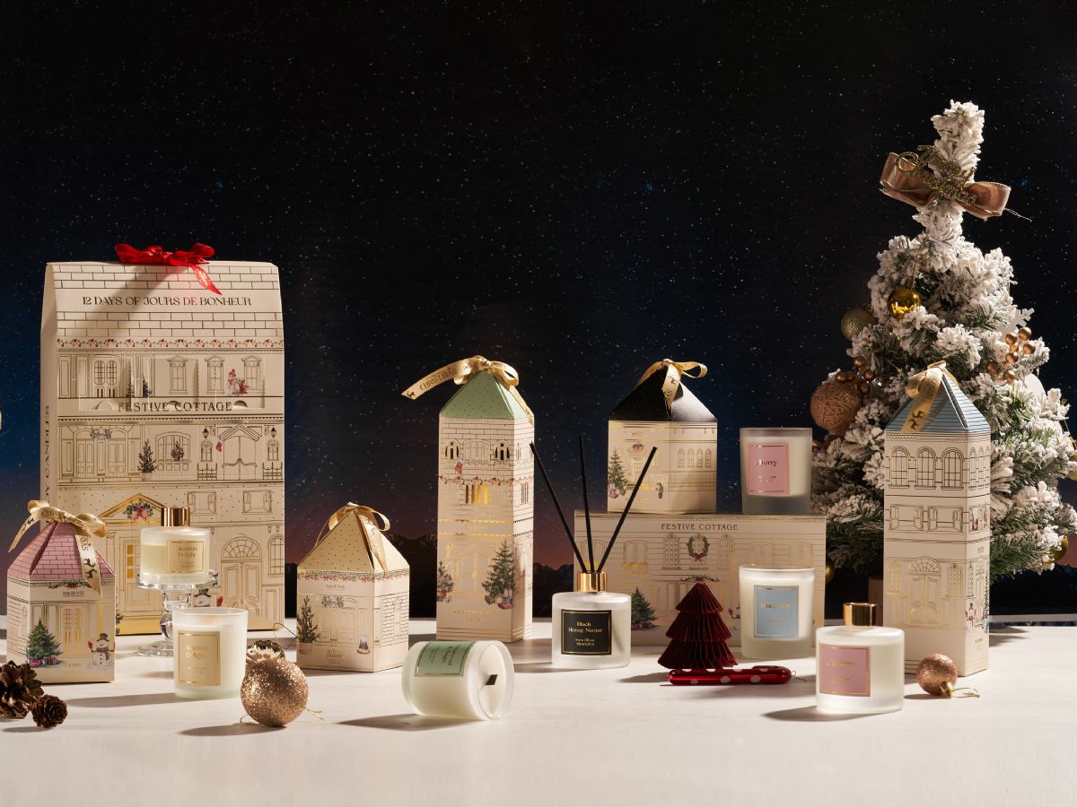 Festive Cottage Collection