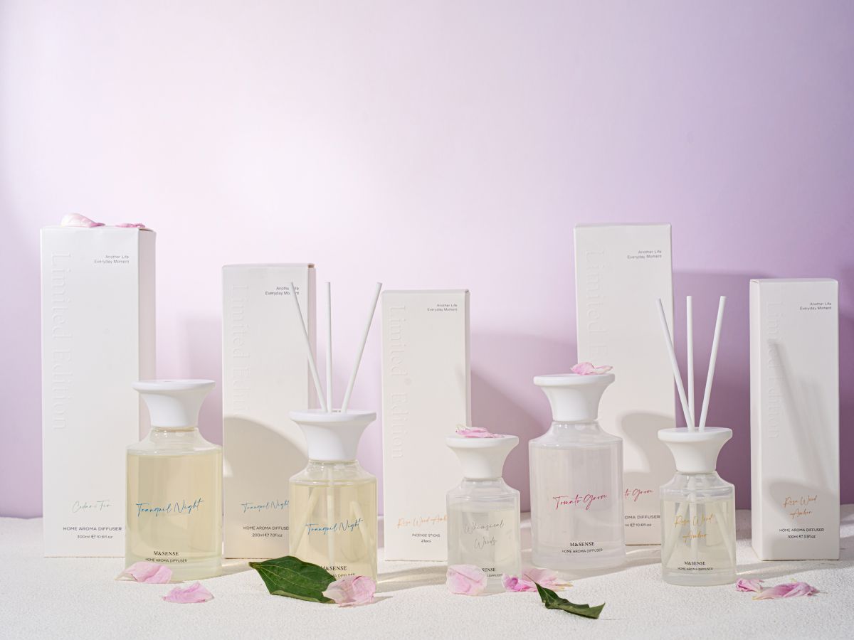 Simple White Collection